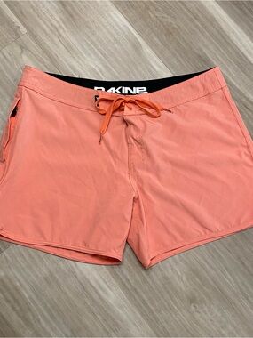 Dakine Board Shorts Mens 30 Peach Coral Pink Surf Swim Trunks Zipper Pocket